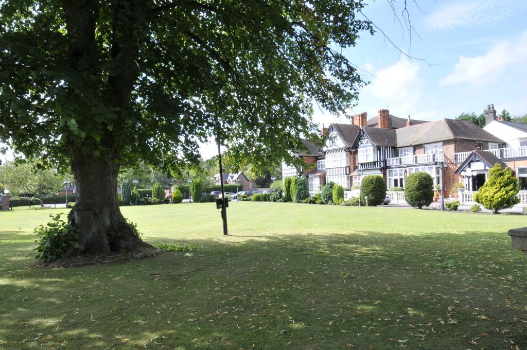 The Golf Hotel Woodhall Spa Exterior foto